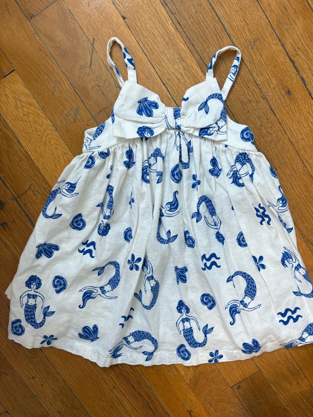 Old Navy mermaid  shell linen  dress 3t